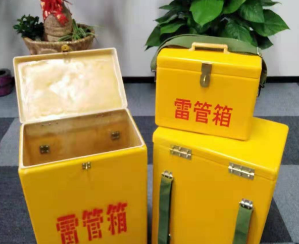 明水玻璃钢雷管箱有哪些特点